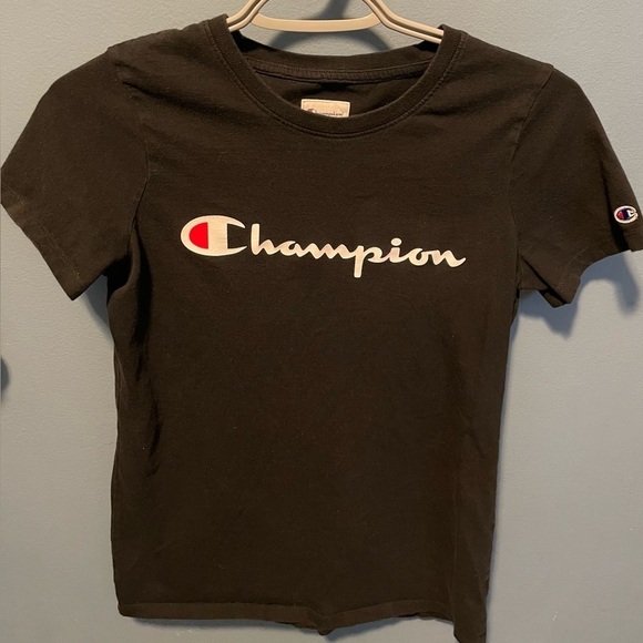 💫 XS Champion T-Shirt - Picture 5 of 6